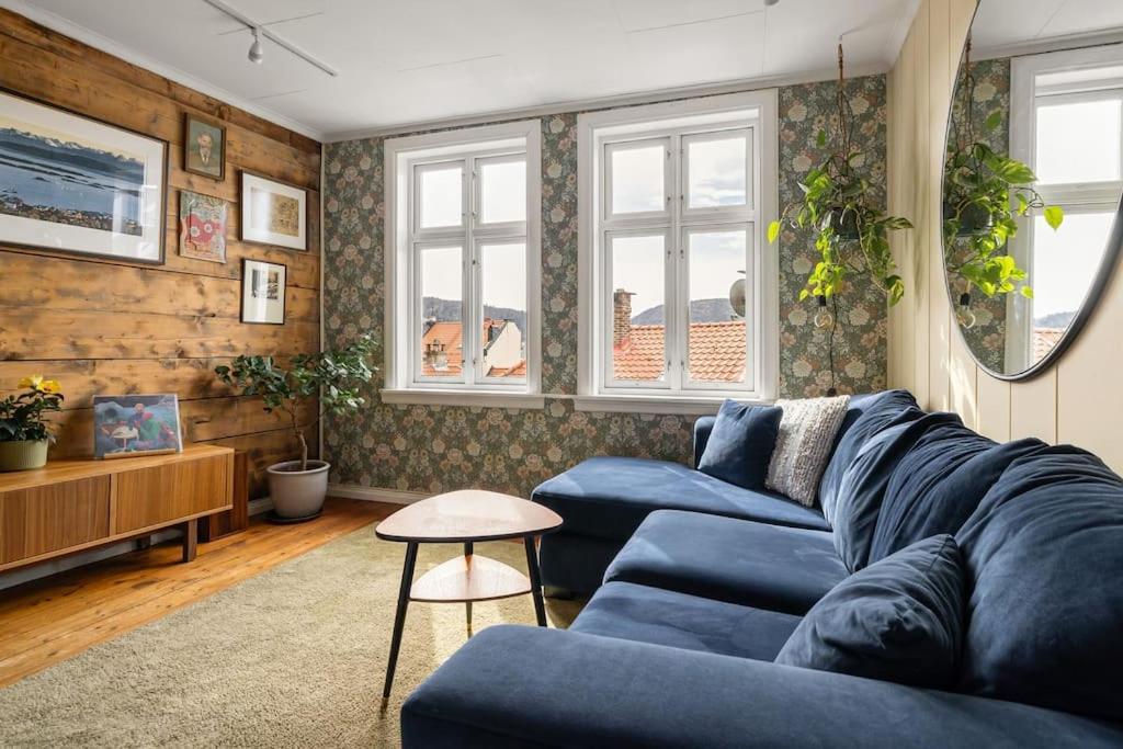 ベルゲン Det Lille Rode Huset Ved Floibanenヴィラ エクステリア 写真